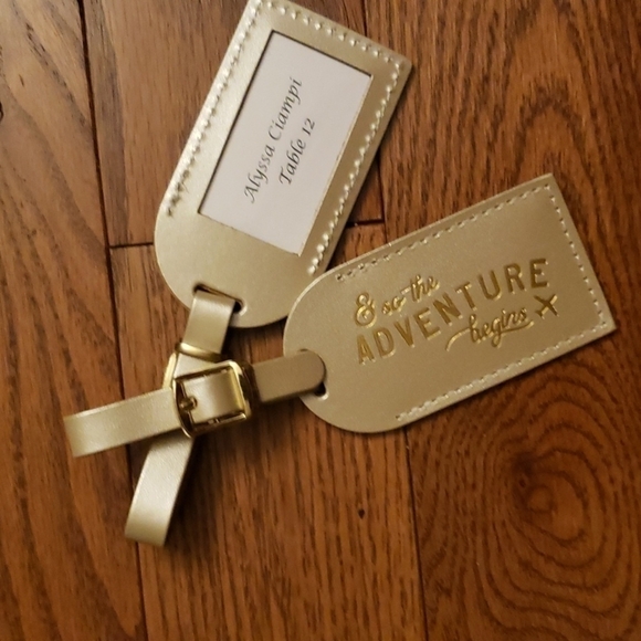 E so the ADVENTURE begins luggage tag set of 2 - Picture 6 of 6